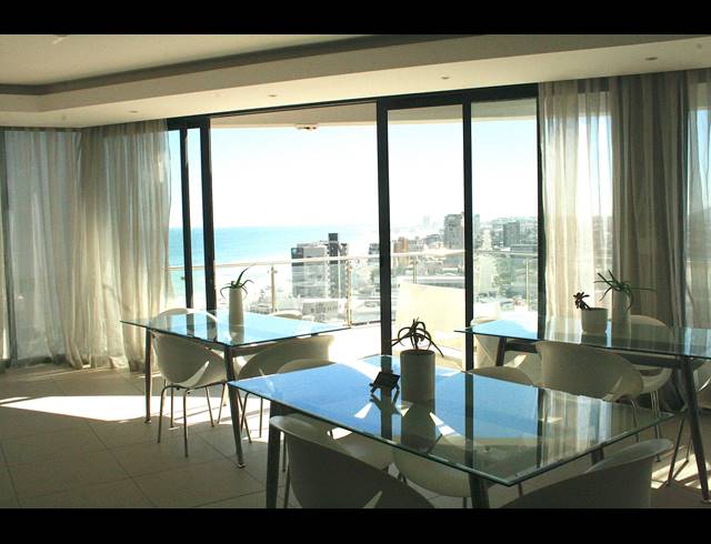 2 BEDROOM APARTMENT FOR SALE IN TABLE VIEW